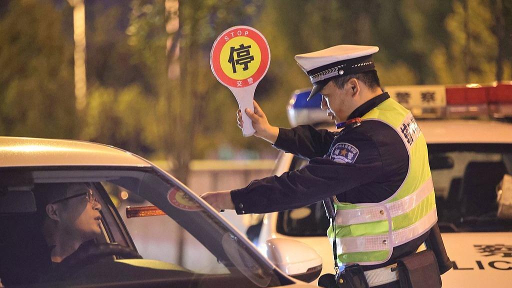 年轻人开始抛弃优衣库